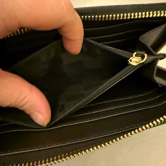 Michael Kors Jet Set Travel Continental Zip Around Wallet Large Black - Picture 6 of 6